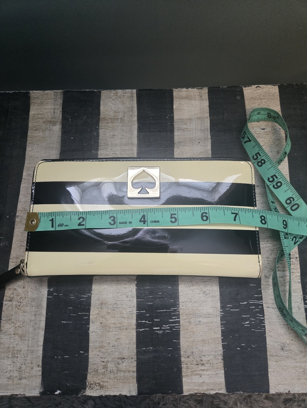 Striped Kate Spade Wallet - Picture 8 of 10